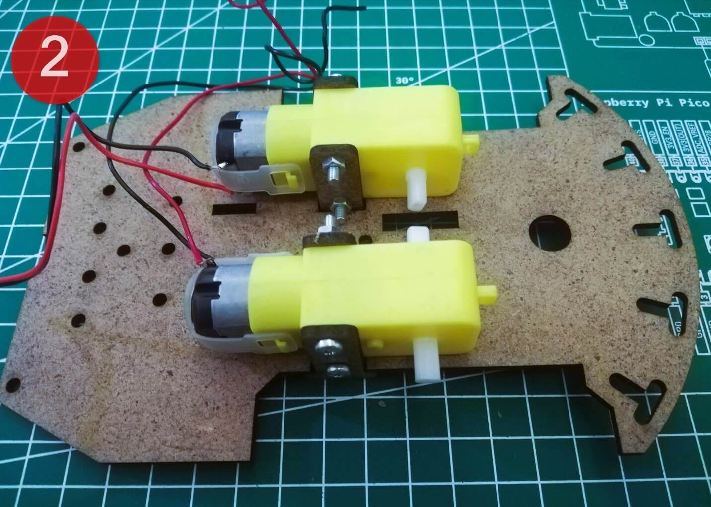 #16 Ses Kontrollü Robot Araba